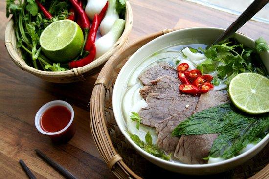 Chi - Fresh Taste of Vietnam